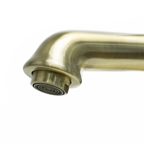 Смеситель для раковины Lemark VILLA LM4806B бронза фото 4 смеситель для раковины lemark villa lm4806b бронза фото 4