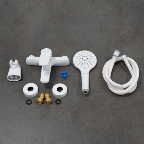 Смеситель для ванны и душа Lemark BRONX LM3714MW белый матовый фото 6 смеситель для ванны и душа lemark bronx lm3714mw белый матовый фото 6