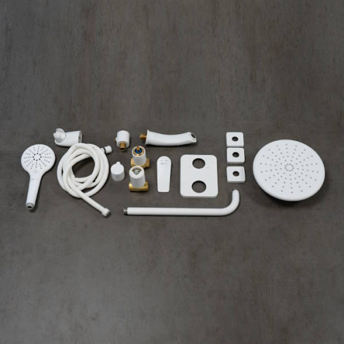 Смеситель для ванны и душа Lemark BRONX LM3722MW белый матовый фото 6 смеситель для ванны и душа lemark bronx lm3722mw белый матовый фото 6